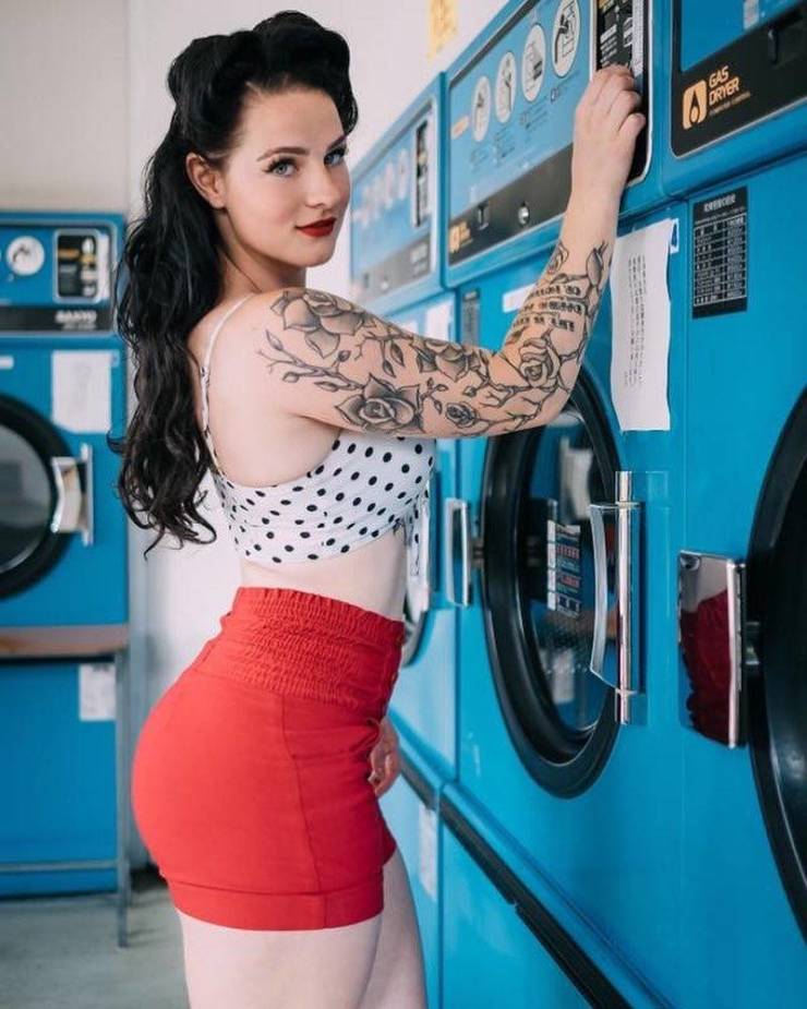 These Female Soldiers Look Great. Always