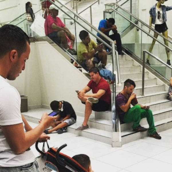 Pay Respects To These Men Waiting For Their Shopping Women