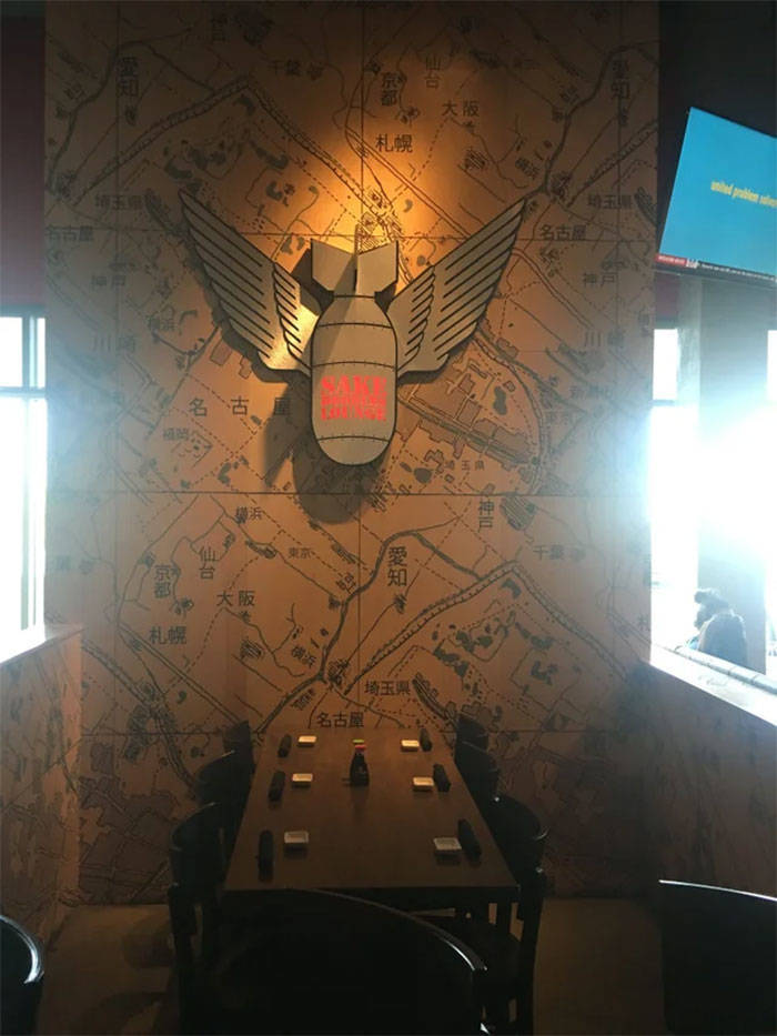 Restaurants, Come Up With Some Better Designs!