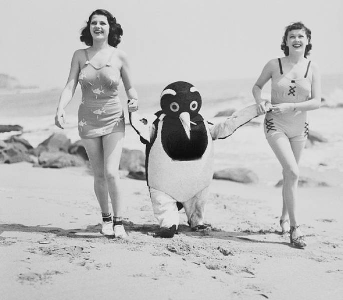 Eccentric Girls Of The Last Century