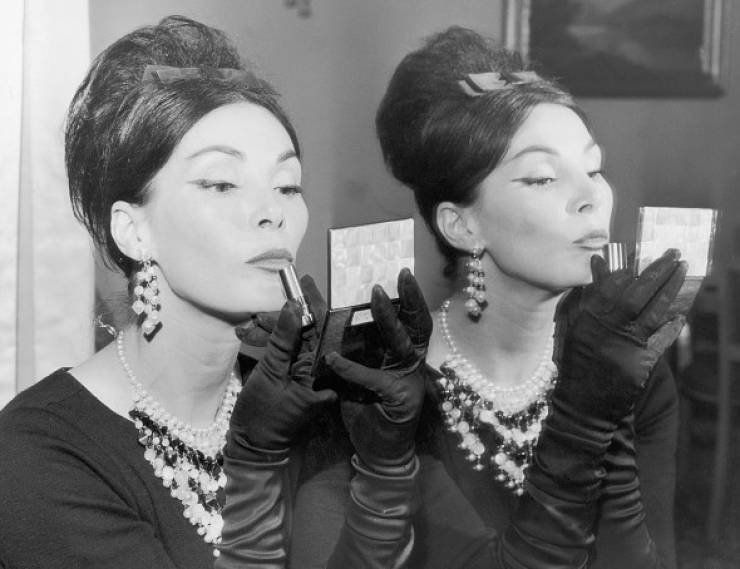 The Beauty Of Women From The ‘60s