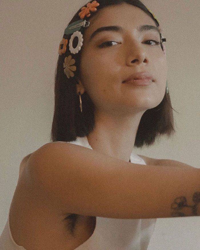 “Januhairy” Is Here, And Women Aren’t Hiding It