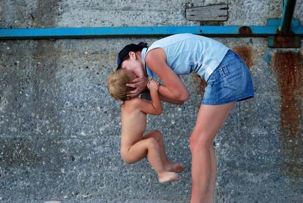 Pictures taken by surprise. Part 2 (67 pics)