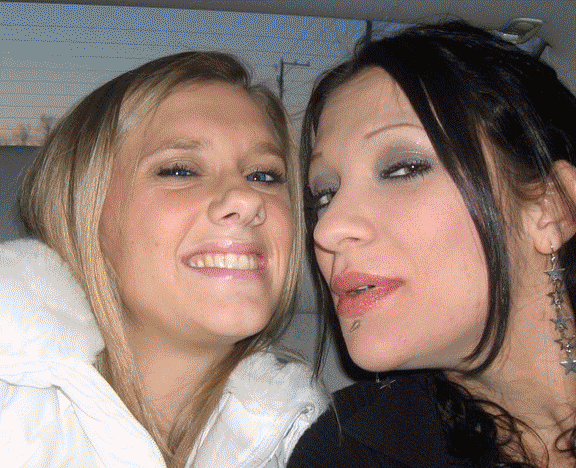 People who look exactly the same in all pictures (6 gifs)