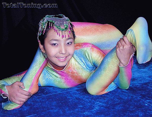 Future Chinese gymnasts (38 pics)