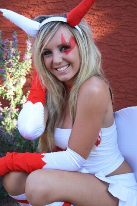 Jessica Nigri in a Pokemon costume (36 pics)
