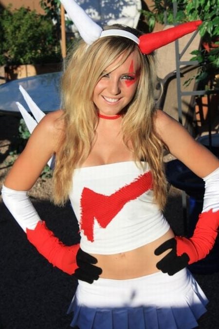 Jessica Nigri in a Pokemon costume (36 pics)
