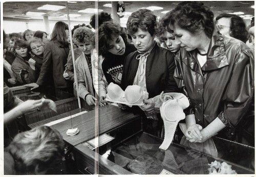 Soviet women + underwear = sexy: not really… (15 pics)