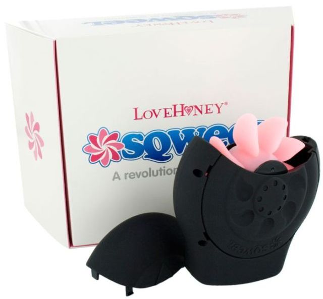 Sqweel – a 10-tongued rotating sex toy for the pleasure of women (6 pics + 1 video) Sqweel – a 10-tongued rotating sex toy for the pleasure of women (6 pics + 1 video)