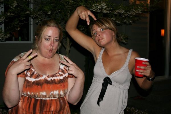 Girls and Gangsta Style. How Do Like It? (47 pics)