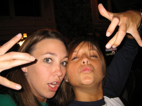 Girls and Gangsta Style. How Do Like It? (47 pics)