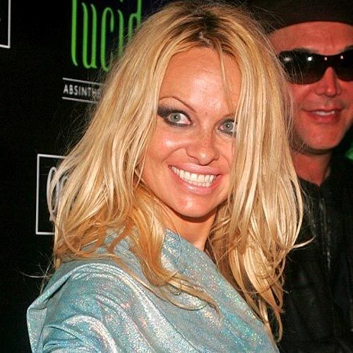 Curiosities and bonus pictures