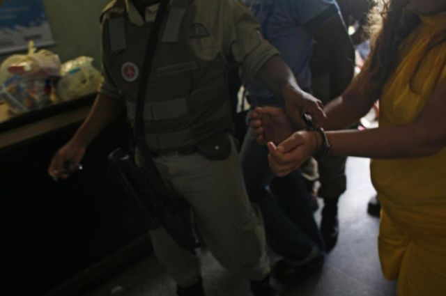 Women in Brazilian Prisons (21 pics + text)