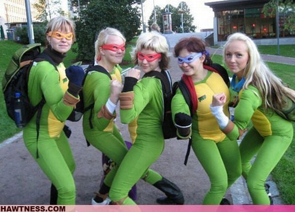 The Women of WTF. Part 2 (80 pics)