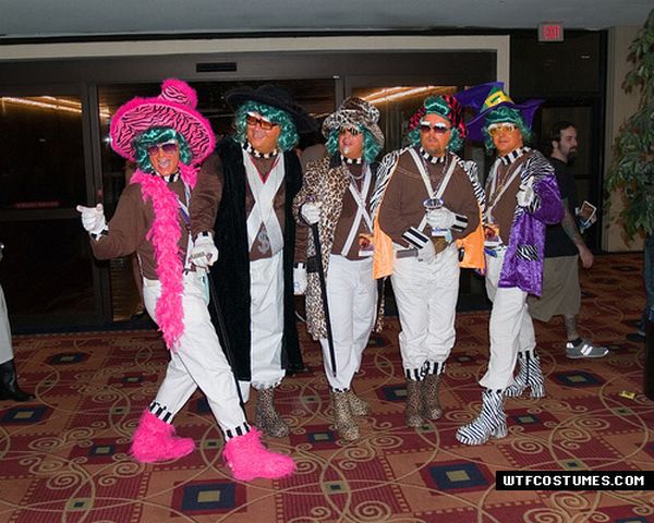 WTF Costumes (45 pics)