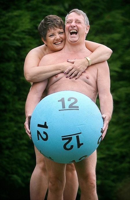 Life In The Funny Lane (44 pics)