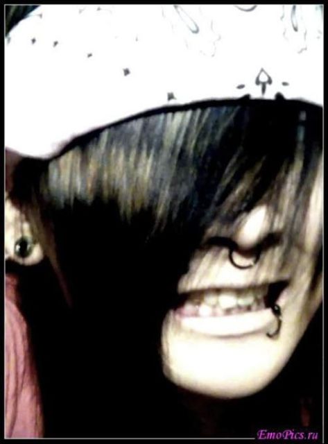 Hot Emo Boys (49 pics)