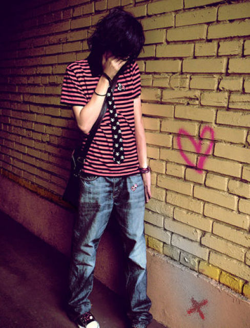 Hot Emo Boys (49 pics)