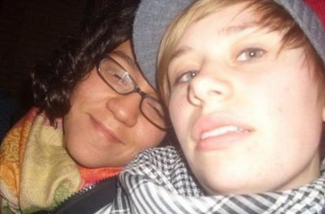 Is It Justin Bieber or a Lesbian Looking Like Him? (25 pics)