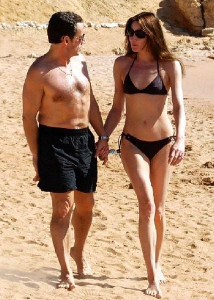 Don’t Tell Me It’s Love (31 pics)