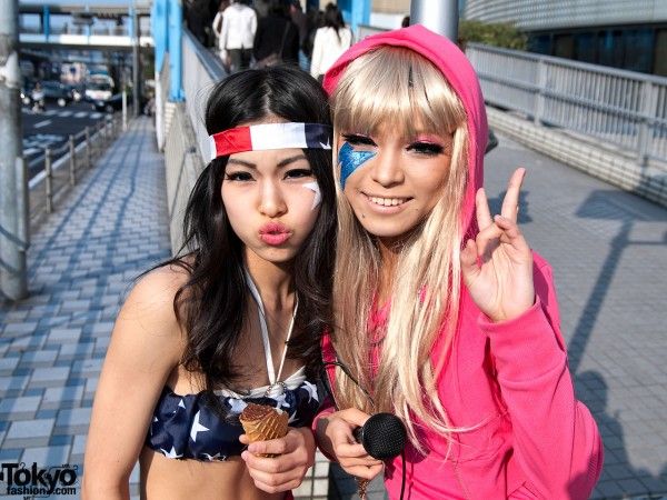 Gagamania in Tokyo (79 pics)