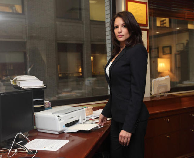 Too Sexy to Work in a Bank (24 pics) Too Sexy to Work in a Bank (24 pics)