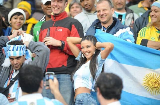 Female World Cup Fans (74 pics) Female World Cup Fans (74 pics)