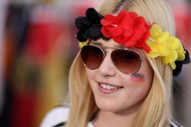 Female World Cup Fans (74 pics) Female World Cup Fans (74 pics)