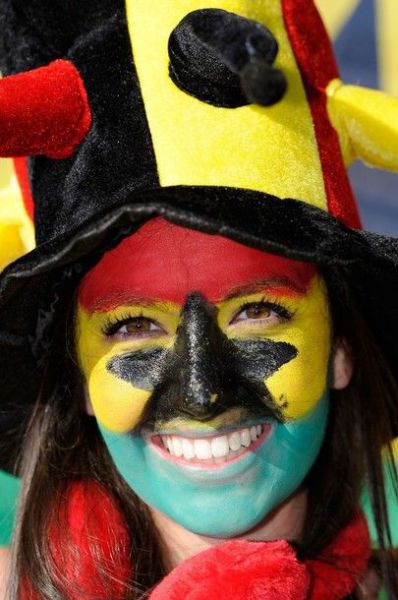 Female World Cup Fans (74 pics) Female World Cup Fans (74 pics)