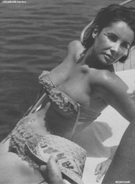 Rare Photographs of Celebrities. Part 7 (117 pics) Rare Photographs of Celebrities. Part 7 (117 pics)