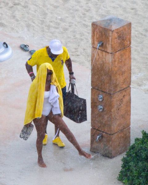 Guess the Star (24 pics)