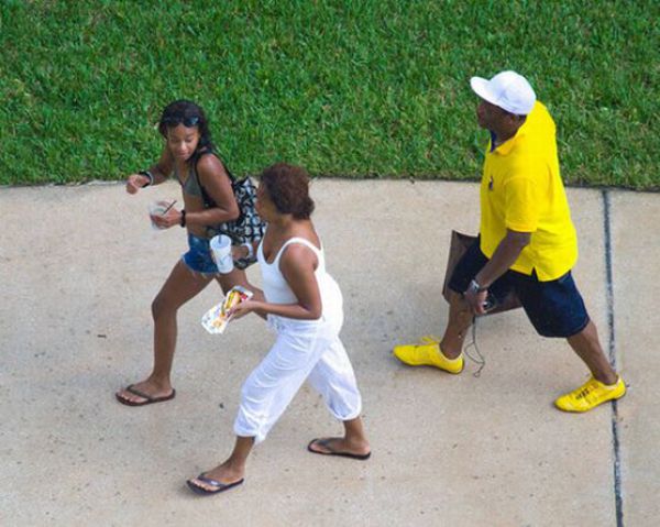 Guess the Star (24 pics)