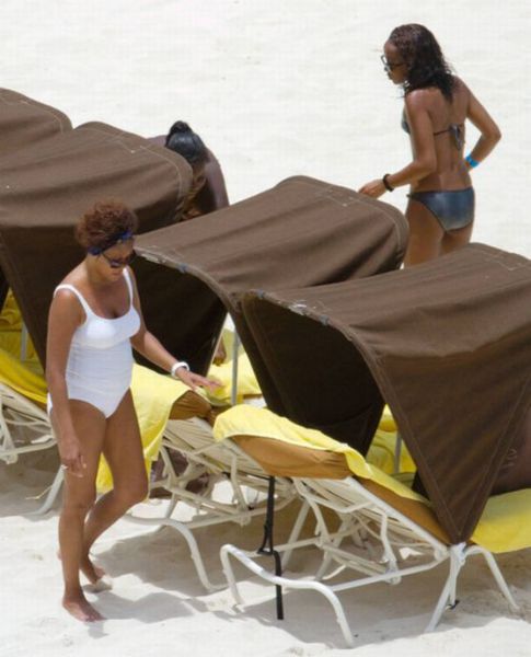 Guess the Star (24 pics)