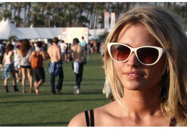 Summer Girls (79 pics)