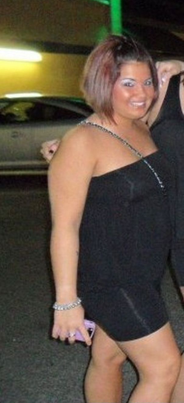 What Junk Food Does to Girls (10 pics)