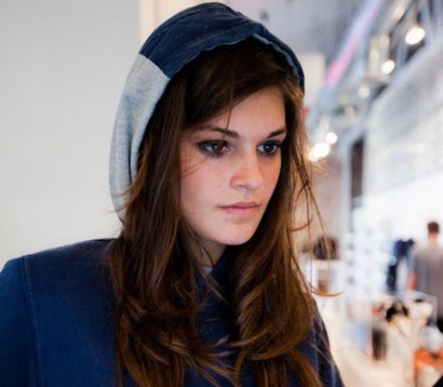 Cute Girls with Brown Eyes