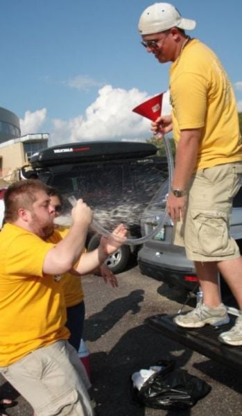 Hilarious Drunk and Wasted People