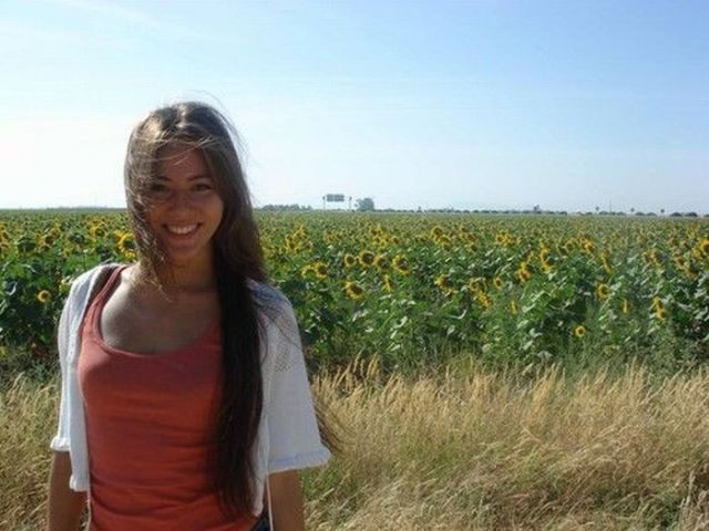 Pretty Girls with Pretty Smiles