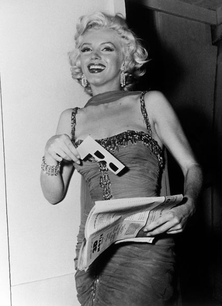 Rare Photographs of Celebrities. Part 16