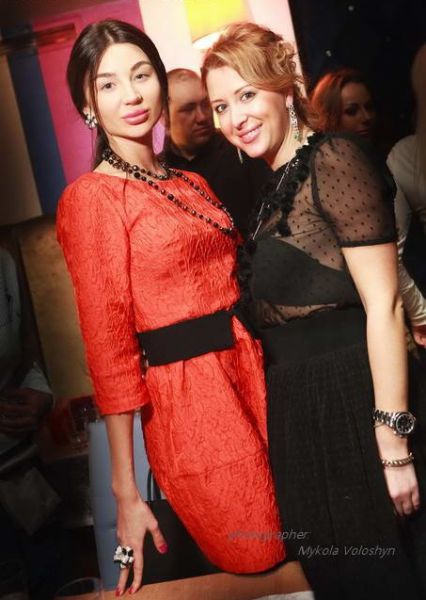 Silicone Lips Parade