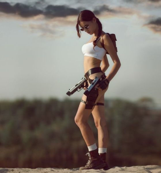 Beautiful Tomb Raider Cosplayers