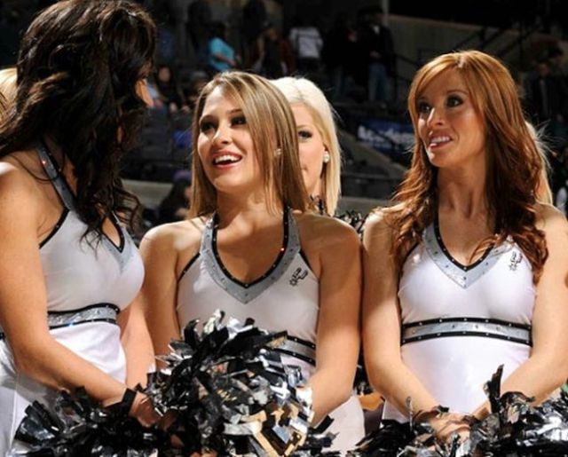 Spurs Cheerleaders Are Easy on the Eye