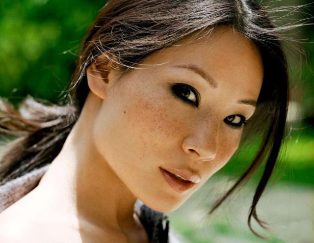 There Are Beautiful Girls Here: Part 6