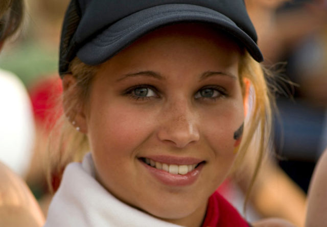 Euro 2012’s Gorgeous Female Fans