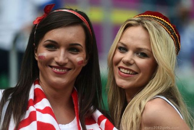 Euro 2012’s Gorgeous Female Fans. Part 2