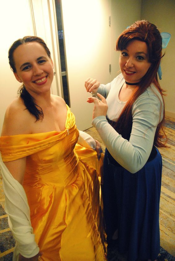 Costumed Cuties of Phoenix Comicon 2012