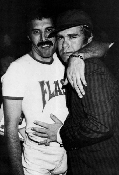 Rare Photographs of Celebrities. Part 21