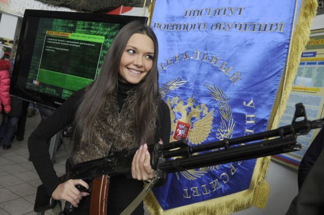 Girls and Guns, The Perfect Match