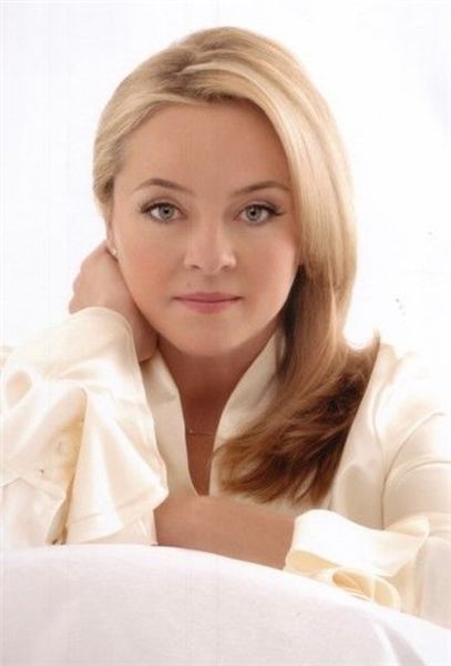 The Cast of "Santa Barbara" Then and Now