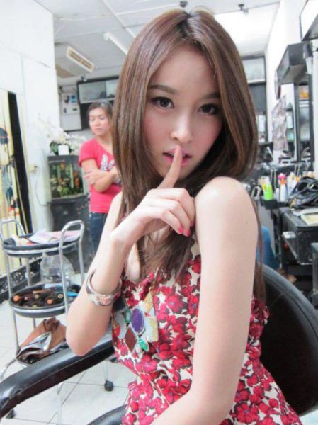 Unusual Thai Model Nong Poy